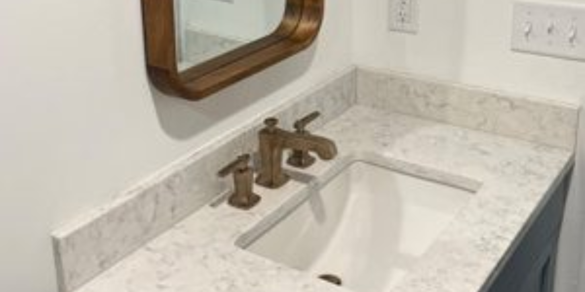 Read more about the article Hands Free Faucets for Commercial Bathrooms: Benefits, Options, and Installation Tips