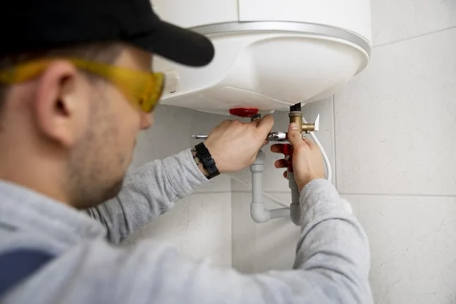 Fixing Water Heater Problems